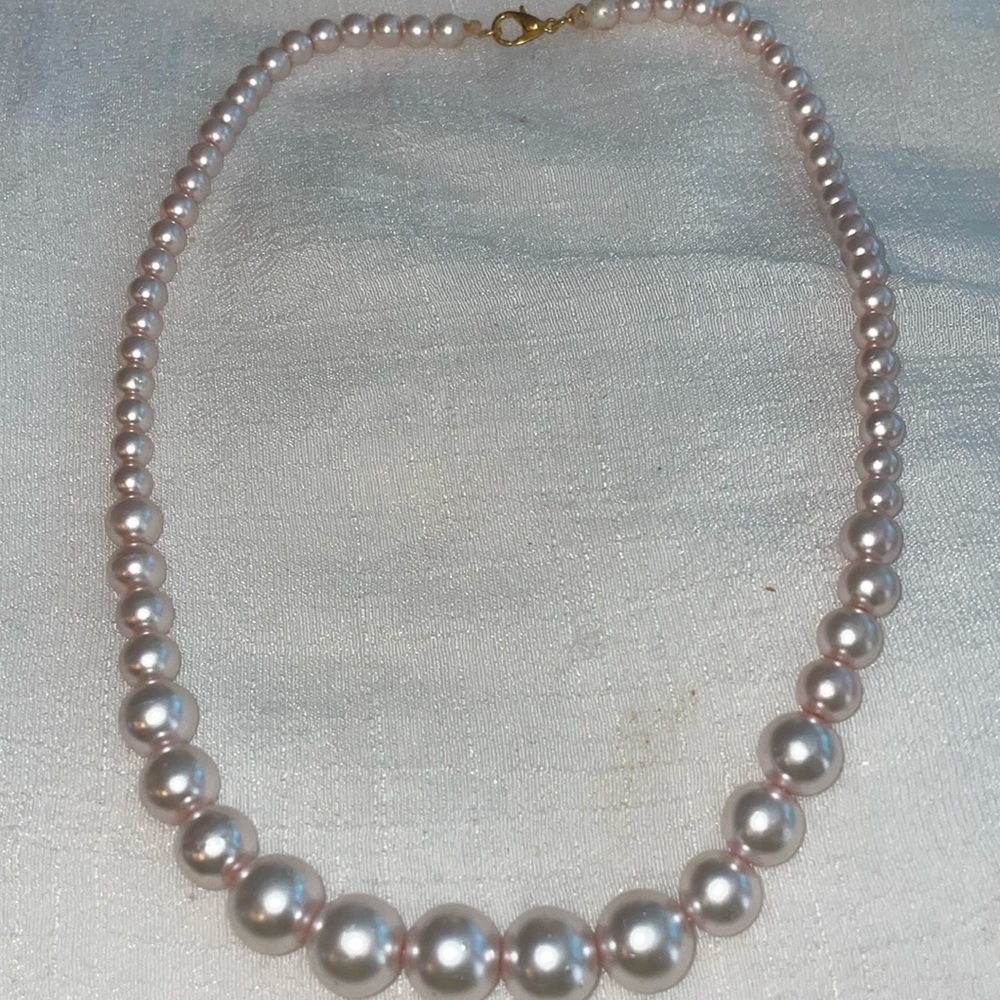 Vintage gold tone pink pearl bead graduated strand lobster clasp 16”